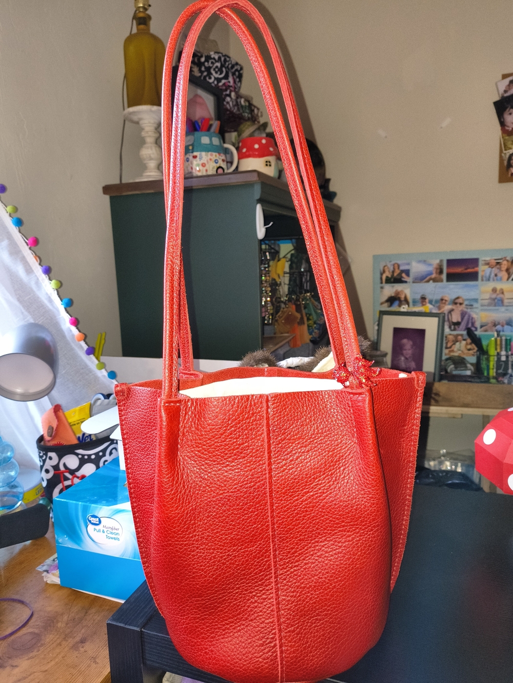 Portland Leather Pebbled Chilli Pepper Red Shoulder Bag.
